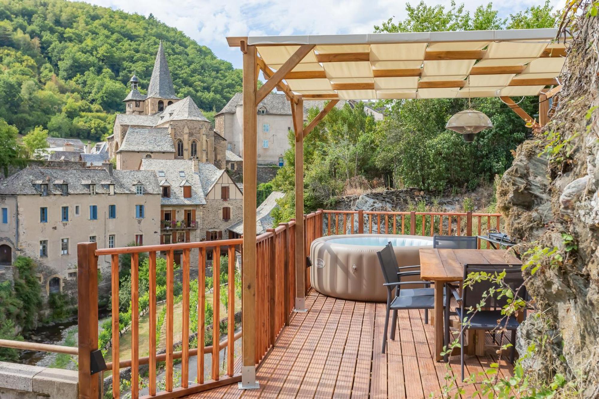 L'Estagnole Villa Estaing  Ngoại thất bức ảnh